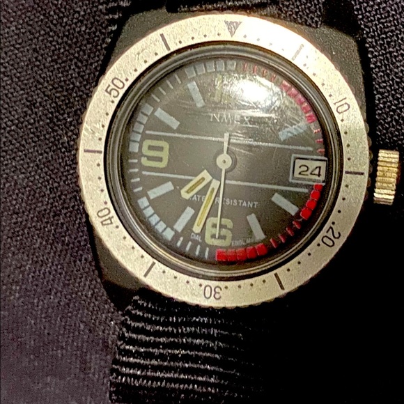 Vintage 1978 Watch TIMEX Skin diver Manual British Made 23779-02578 - Picture 3 of 6